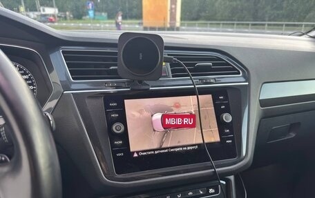 Volkswagen Tiguan II, 2017 год, 2 100 000 рублей, 10 фотография