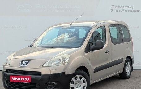 Peugeot Partner II рестайлинг 2, 2010 год, 670 000 рублей, 1 фотография