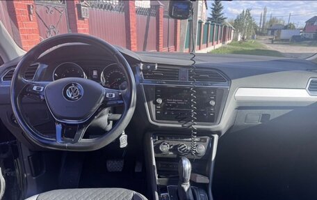Volkswagen Tiguan II, 2020 год, 2 450 000 рублей, 14 фотография