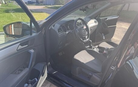 Volkswagen Tiguan II, 2020 год, 2 450 000 рублей, 9 фотография