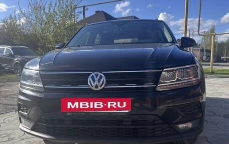 Volkswagen Tiguan II, 2020 год, 2 450 000 рублей, 12 фотография