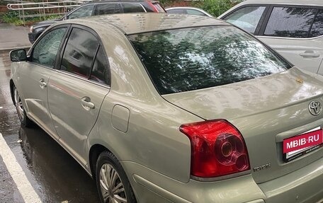 Toyota Avensis III рестайлинг, 2004 год, 645 000 рублей, 9 фотография