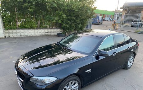 BMW 5 серия, 2012 год, 1 590 000 рублей, 3 фотография