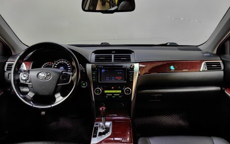 Toyota Camry, 2013 год, 1 358 000 рублей, 12 фотография