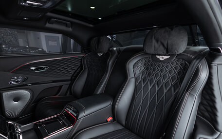 Bentley Flying Spur, 2021 год, 17 990 000 рублей, 32 фотография