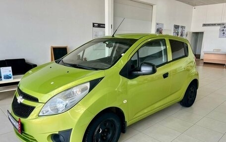 Chevrolet Spark III, 2013 год, 729 900 рублей, 3 фотография