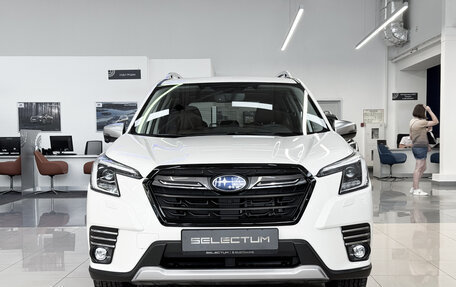 Subaru Forester, 2024 год, 4 990 000 рублей, 2 фотография
