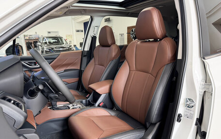 Subaru Forester, 2024 год, 4 990 000 рублей, 14 фотография