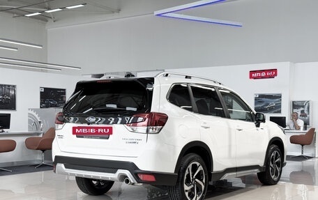 Subaru Forester, 2024 год, 4 990 000 рублей, 7 фотография
