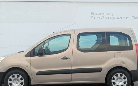 Peugeot Partner II рестайлинг 2, 2010 год, 670 000 рублей, 4 фотография