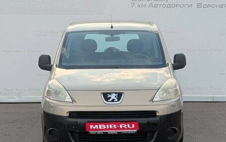 Peugeot Partner II рестайлинг 2, 2010 год, 670 000 рублей, 3 фотография