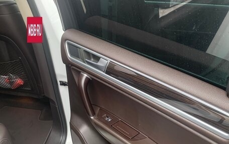 Volkswagen Touareg III, 2015 год, 3 229 000 рублей, 22 фотография