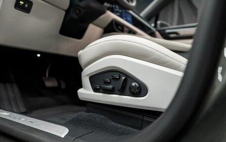 Porsche Macan, 2024 год, 16 900 000 рублей, 16 фотография