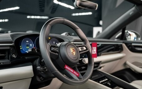 Porsche Macan, 2024 год, 16 900 000 рублей, 9 фотография