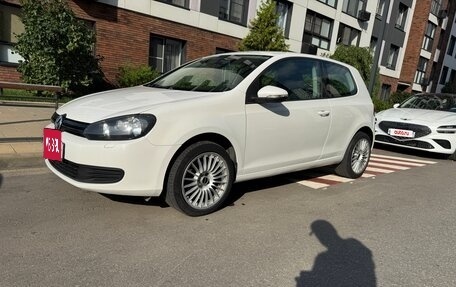 Volkswagen Golf VI, 2009 год, 900 000 рублей, 2 фотография