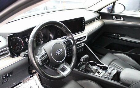 KIA K5, 2021 год, 2 090 000 рублей, 8 фотография