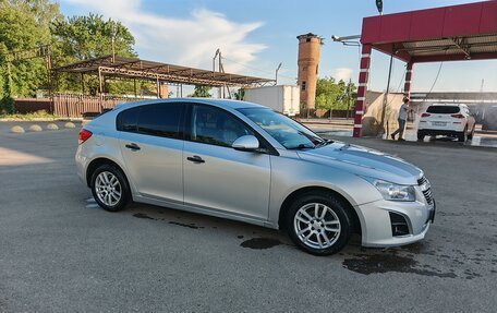 Chevrolet Cruze II, 2014 год, 650 000 рублей, 2 фотография