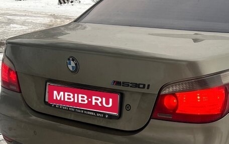 BMW 5 серия, 2003 год, 810 000 рублей, 2 фотография