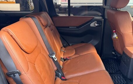 Nissan Pathfinder, 2012 год, 1 690 000 рублей, 12 фотография