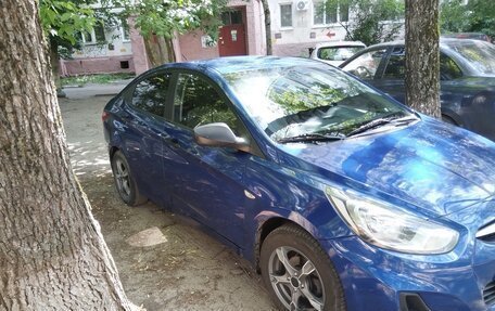 Hyundai Solaris II рестайлинг, 2012 год, 600 000 рублей, 2 фотография