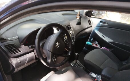 Hyundai Solaris II рестайлинг, 2012 год, 600 000 рублей, 6 фотография