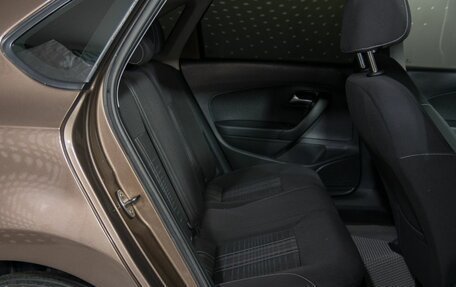 Volkswagen Polo VI (EU Market), 2015 год, 602 000 рублей, 13 фотография