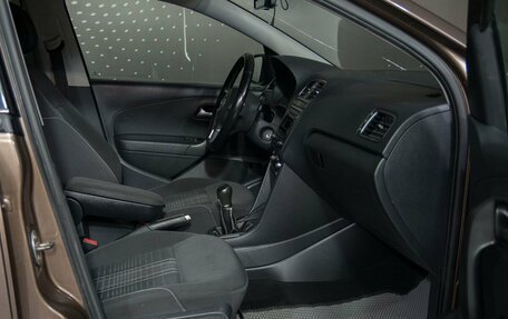 Volkswagen Polo VI (EU Market), 2015 год, 602 000 рублей, 12 фотография