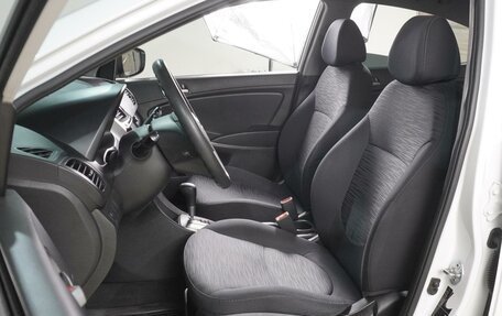 Hyundai Solaris II рестайлинг, 2015 год, 949 000 рублей, 10 фотография