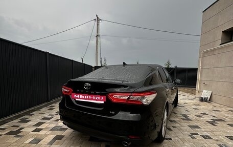 Toyota Camry, 2020 год, 3 850 000 рублей, 5 фотография