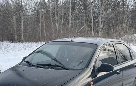 Chevrolet Aveo III, 2004 год, 230 000 рублей, 3 фотография