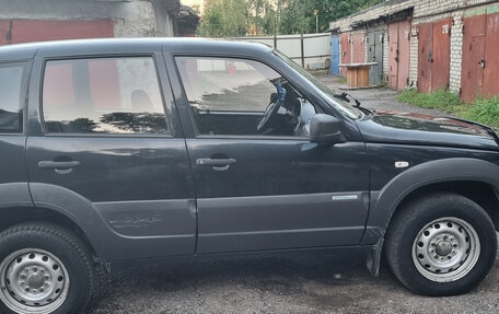 Chevrolet Niva I рестайлинг, 2012 год, 525 000 рублей, 5 фотография