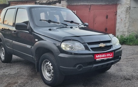 Chevrolet Niva I рестайлинг, 2012 год, 525 000 рублей, 3 фотография
