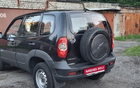 Chevrolet Niva I рестайлинг, 2012 год, 525 000 рублей, 8 фотография
