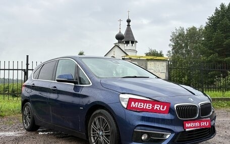 BMW 2 серия Active Tourer F45, 2015 год, 1 750 000 рублей, 1 фотография