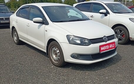 Volkswagen Polo VI (EU Market), 2013 год, 780 000 рублей, 1 фотография