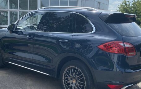 Porsche Cayenne III, 2010 год, 2 560 000 рублей, 2 фотография