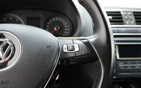 Volkswagen Polo VI (EU Market), 2017 год, 1 320 000 рублей, 8 фотография