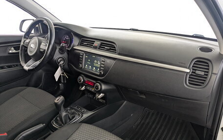KIA Rio IV, 2018 год, 1 240 000 рублей, 19 фотография