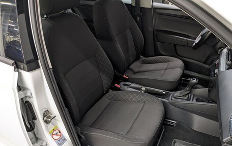 Skoda Rapid II, 2021 год, 1 335 000 рублей, 17 фотография