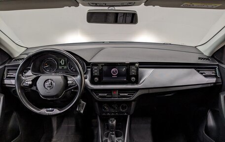 Skoda Rapid II, 2021 год, 1 335 000 рублей, 12 фотография