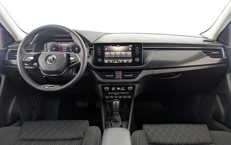 Skoda Rapid II, 2022 год, 2 050 000 рублей, 23 фотография
