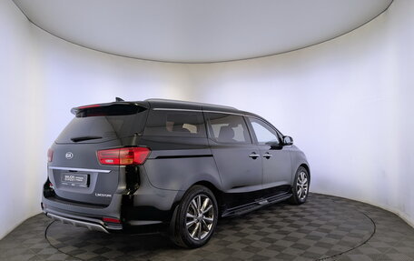 KIA Carnival III, 2019 год, 3 050 000 рублей, 5 фотография