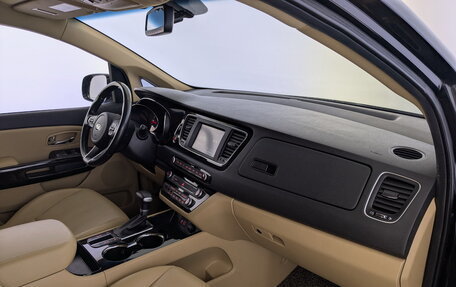 KIA Carnival III, 2019 год, 3 050 000 рублей, 11 фотография