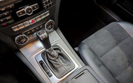 Mercedes-Benz C-Класс, 2013 год, 1 599 000 рублей, 20 фотография