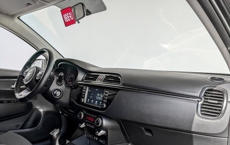 KIA Rio IV, 2018 год, 1 350 000 рублей, 10 фотография