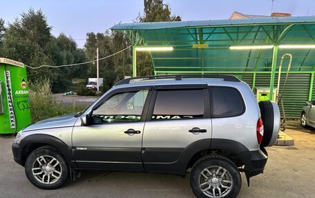 Chevrolet Niva I рестайлинг, 2015 год, 650 000 рублей, 5 фотография