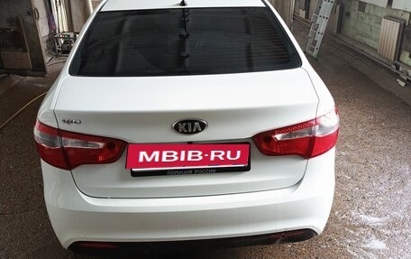 KIA Rio III рестайлинг, 2014 год, 750 000 рублей, 2 фотография