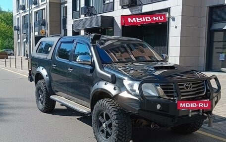 Toyota Hilux VII, 2011 год, 3 725 000 рублей, 2 фотография