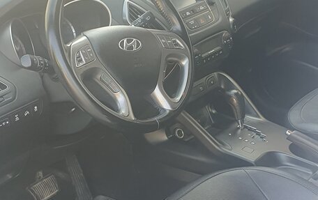 Hyundai ix35 I рестайлинг, 2014 год, 1 550 000 рублей, 10 фотография
