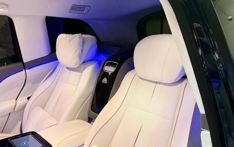 Mercedes-Benz Maybach GLS I, 2022 год, 38 000 000 рублей, 24 фотография